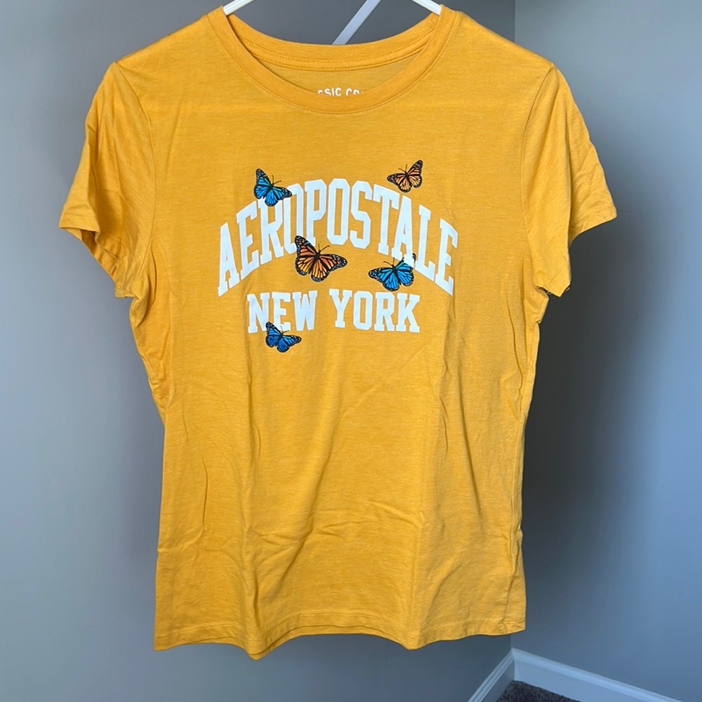 Aeropostale graphic T